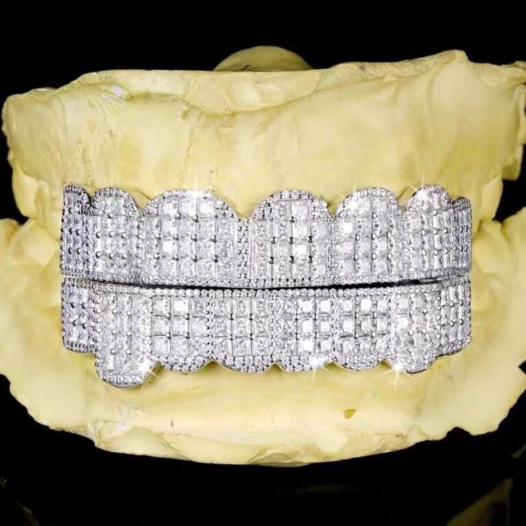 prong-set-princess-cut-moissanite-grillz